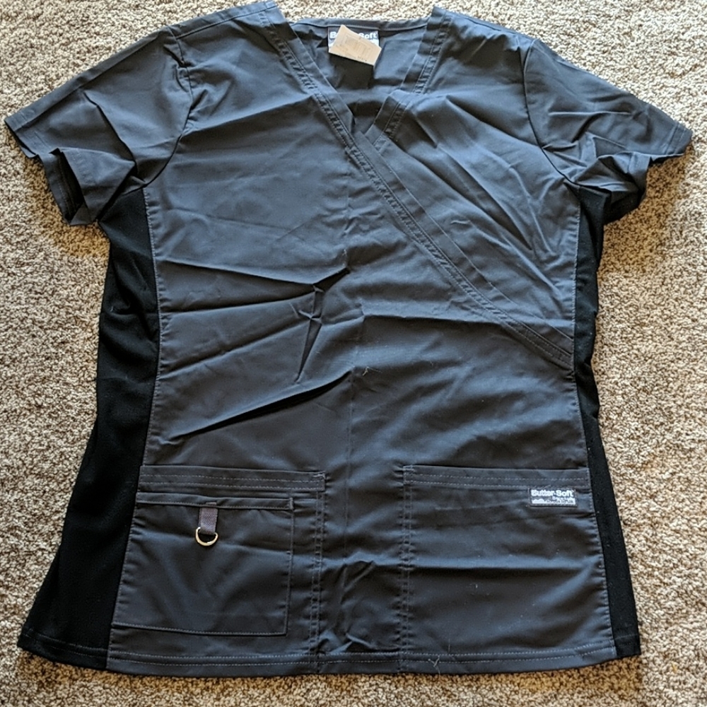 Scrub top
